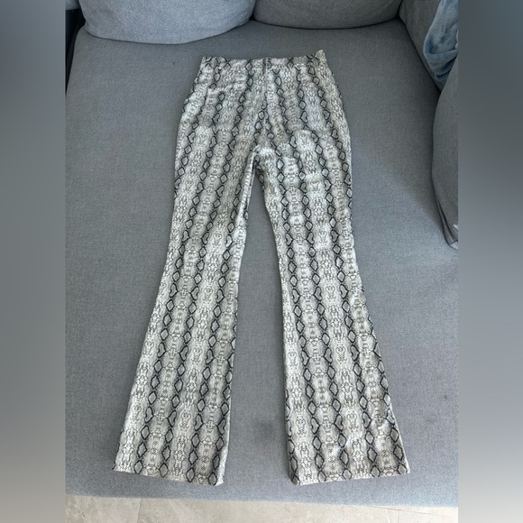 Faux snakeskin leather flare pants - Picture 2 of 3